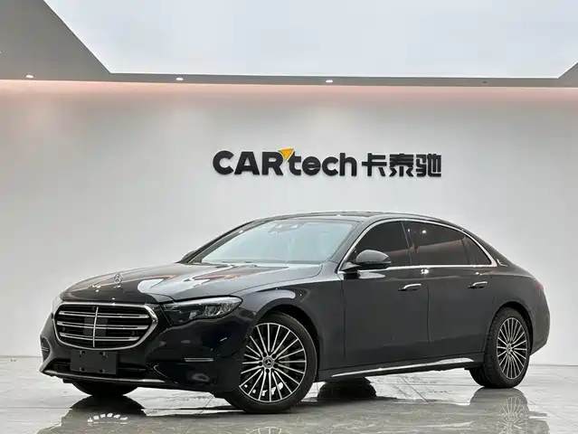 Mercedes-Benz E-Class 2024