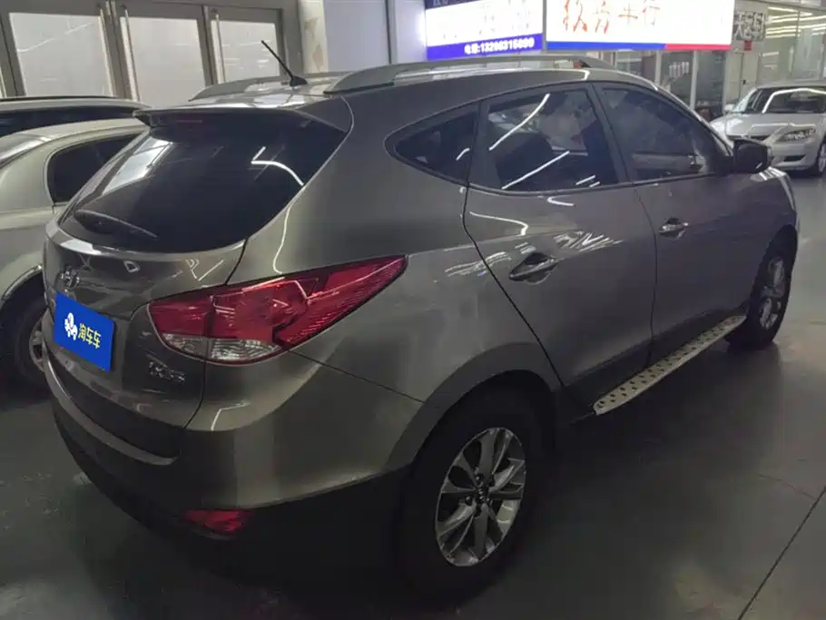 Hyundai Beijing Hyundai ix35 2015 2.0L Automatic 2WD Comfort China IV фото 3