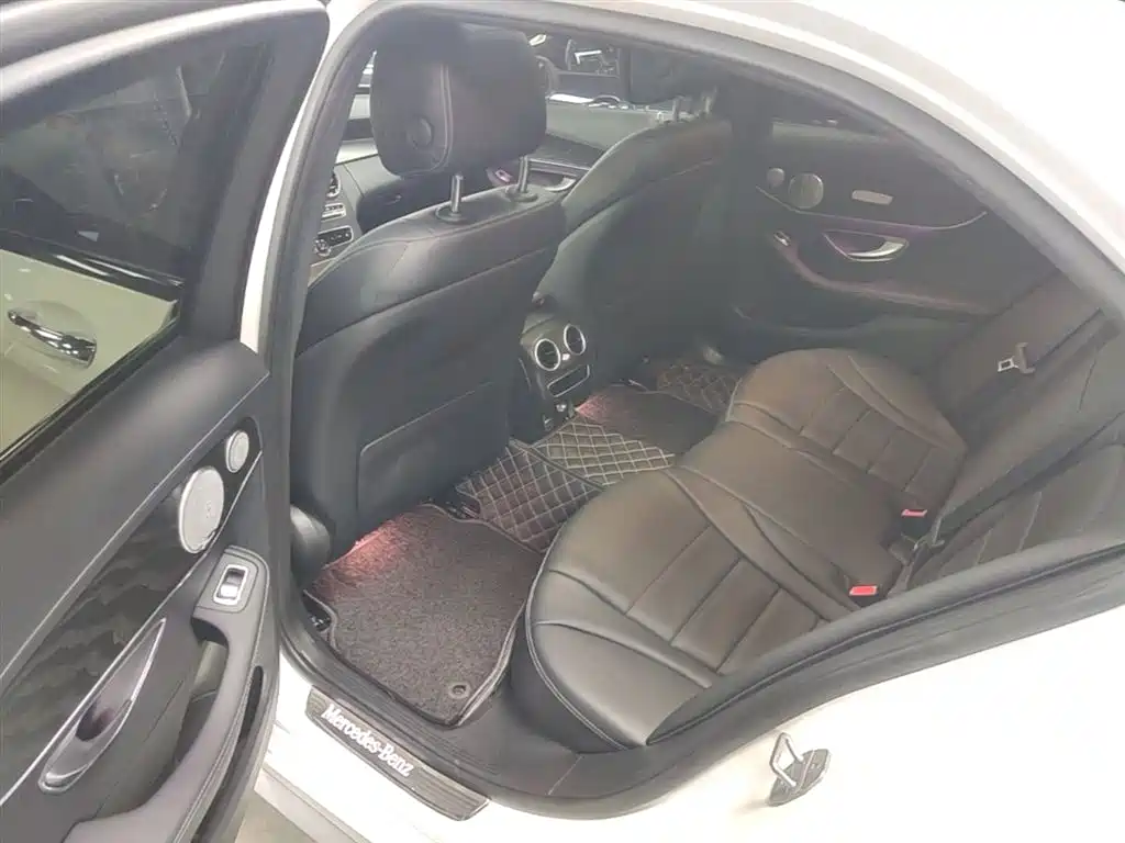 Mercedes-Benz C-Class 2020 Facelift C 260 L Sport фото 17