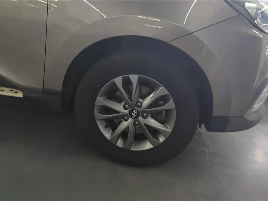 Hyundai Beijing Hyundai ix35 2015 2.0L Automatic 2WD Comfort China IV фото 6
