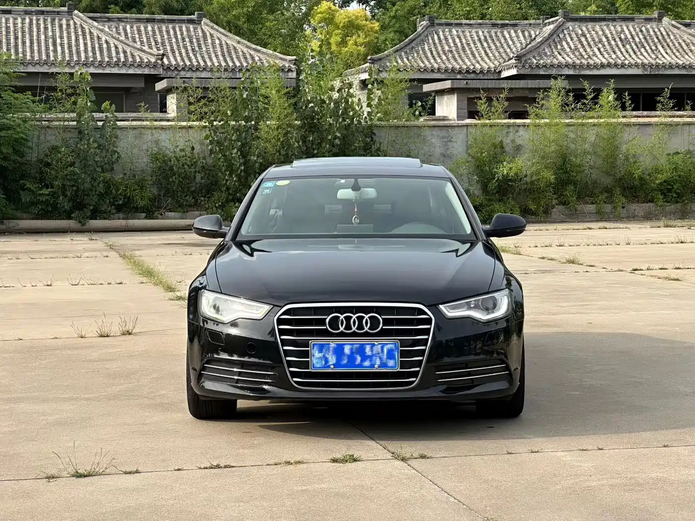 Фото 2 - Audi A6L