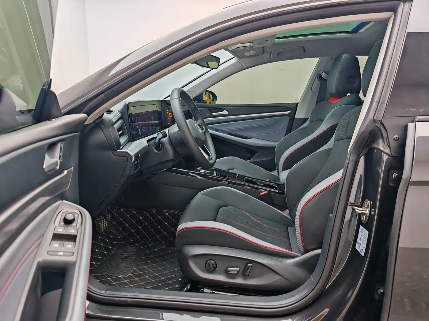 Volkswagen Lamando 2024 Lamando L 280TSI DSG Stylish Edition фото 14