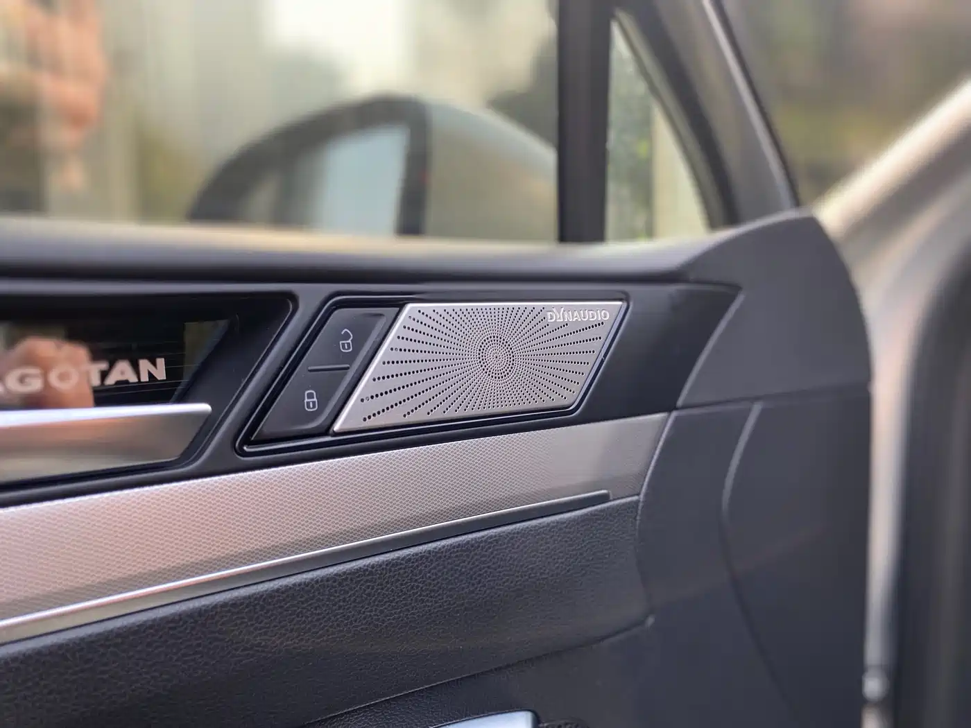 Volkswagen Magotan 2018 280TSI DSG Leading фото 9