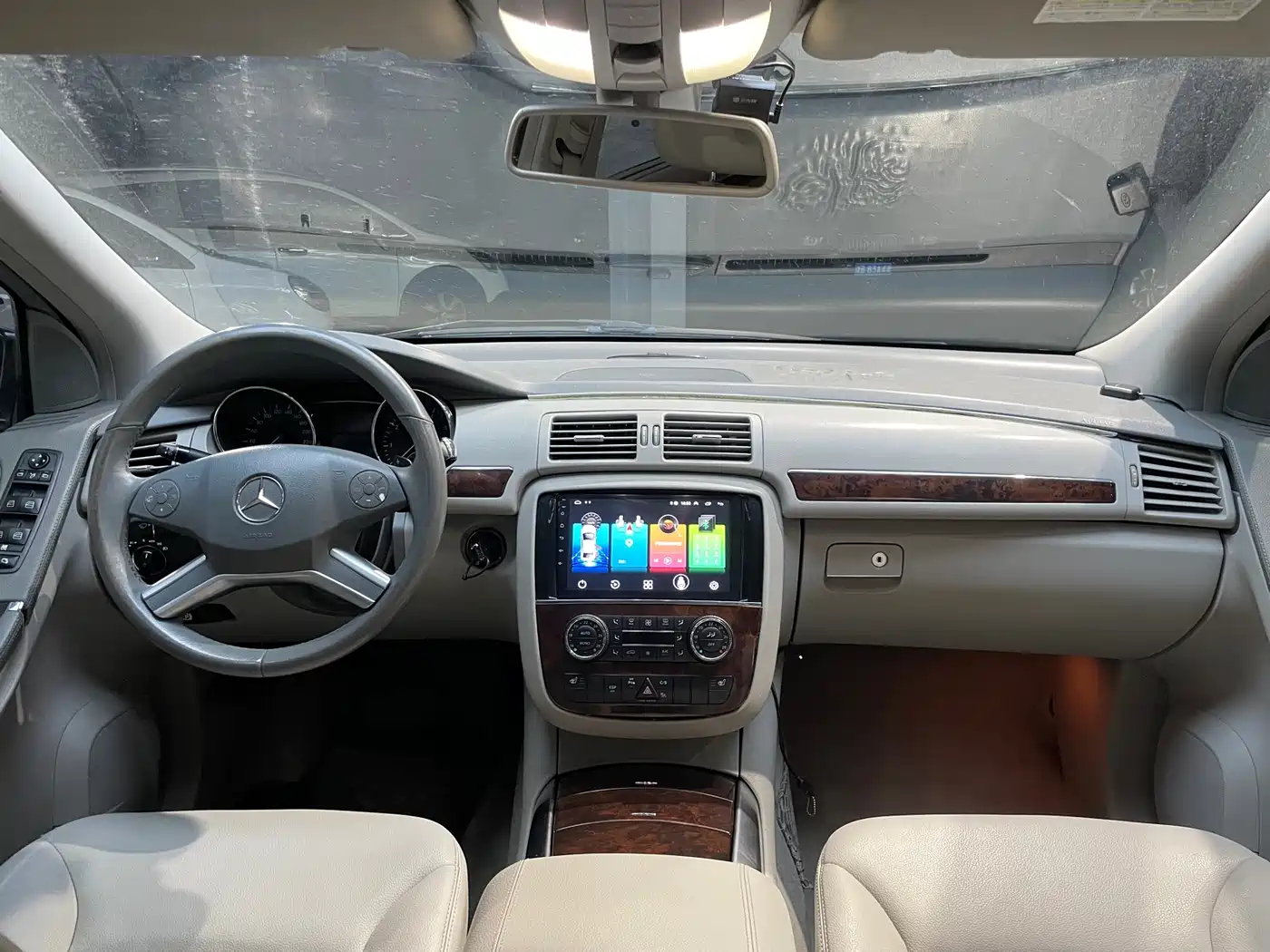 Mercedes-Benz R-Class 2009 Model R 300 L Business Version фото 5