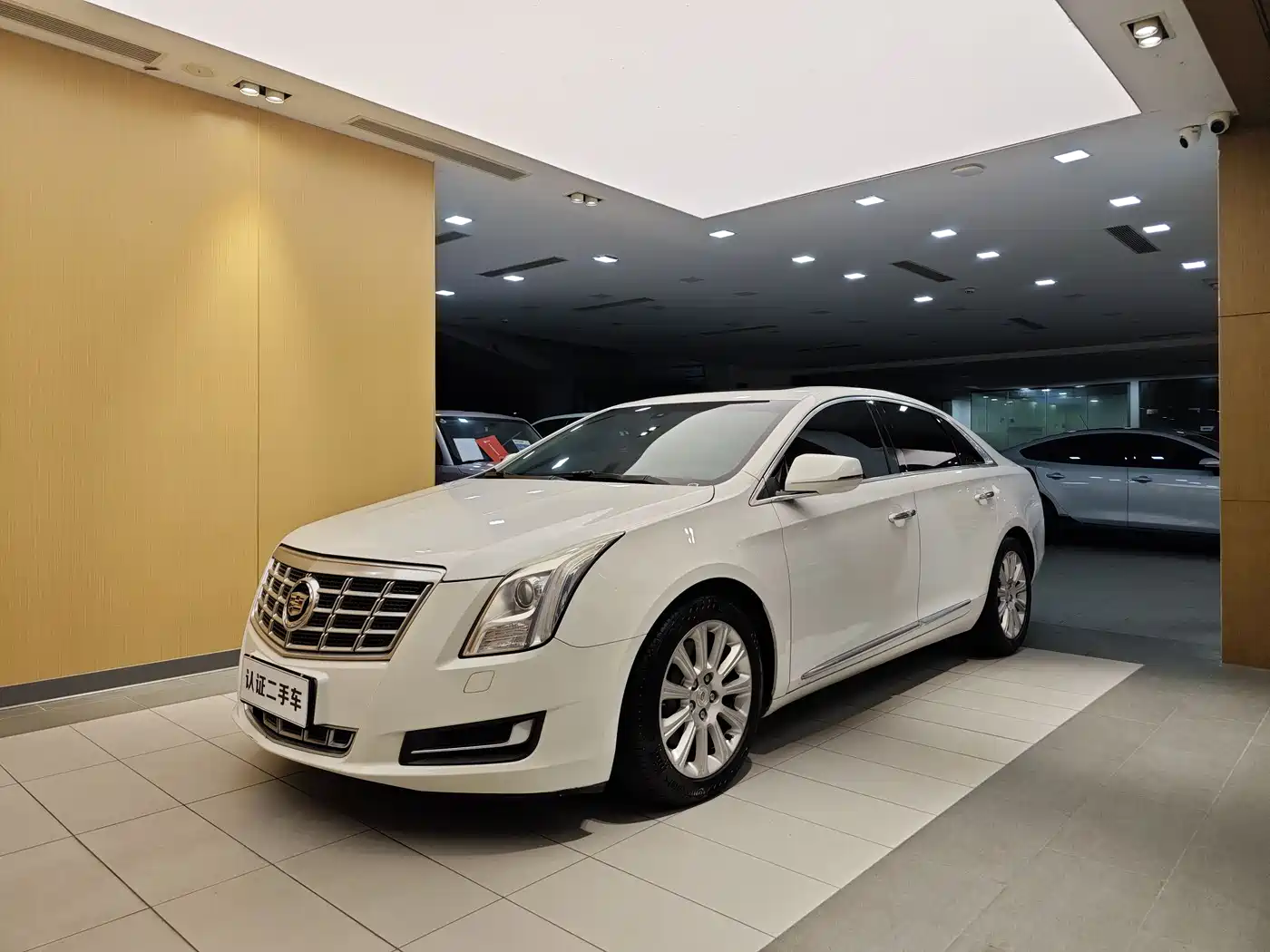 Cadillac XTS 2015 28T Comfort