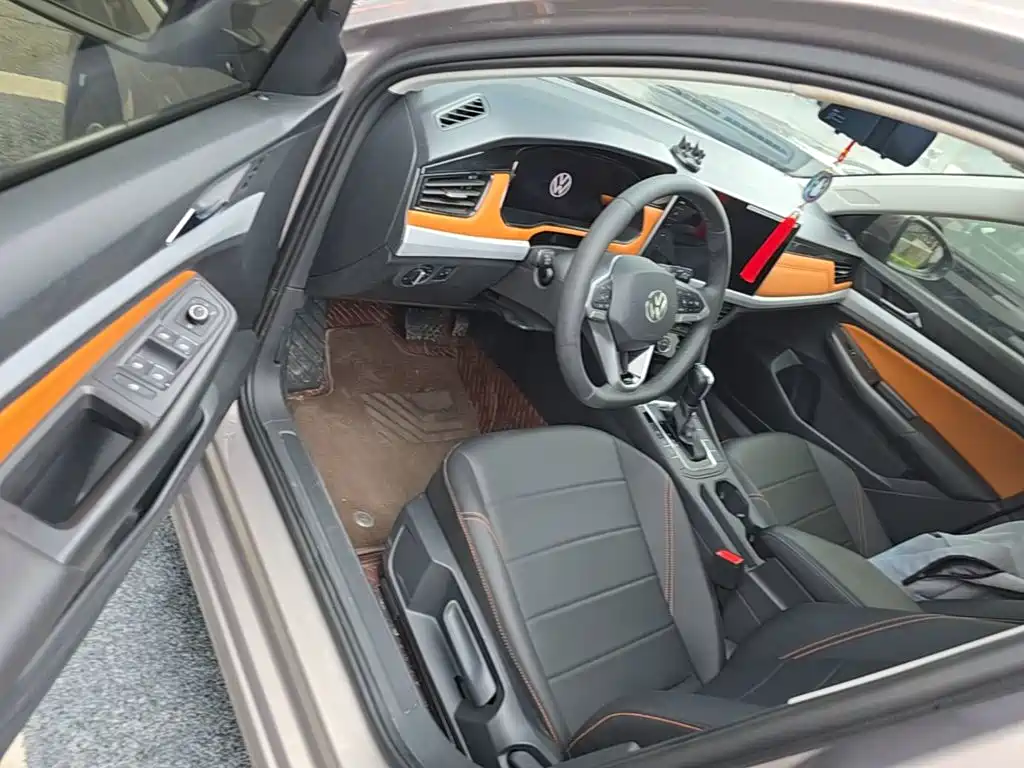 Volkswagen Bora 2025 2025 200TSI DSG Joy Ride Navigation Edition