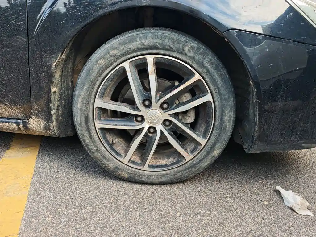 Besturn B50 2014 2013 1.6L Automatic Luxury
