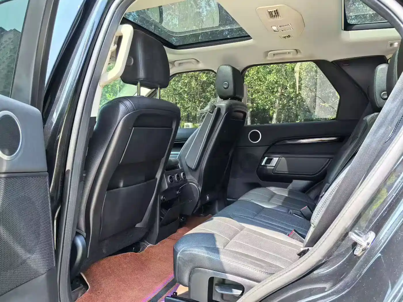 Land Rover Discovery 2020 3.0 SC V6 SE фото 6