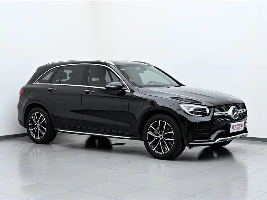 Mercedes-Benz GLC 2022 Model GLC 260 L 4MATIC Luxury Edition фото 4