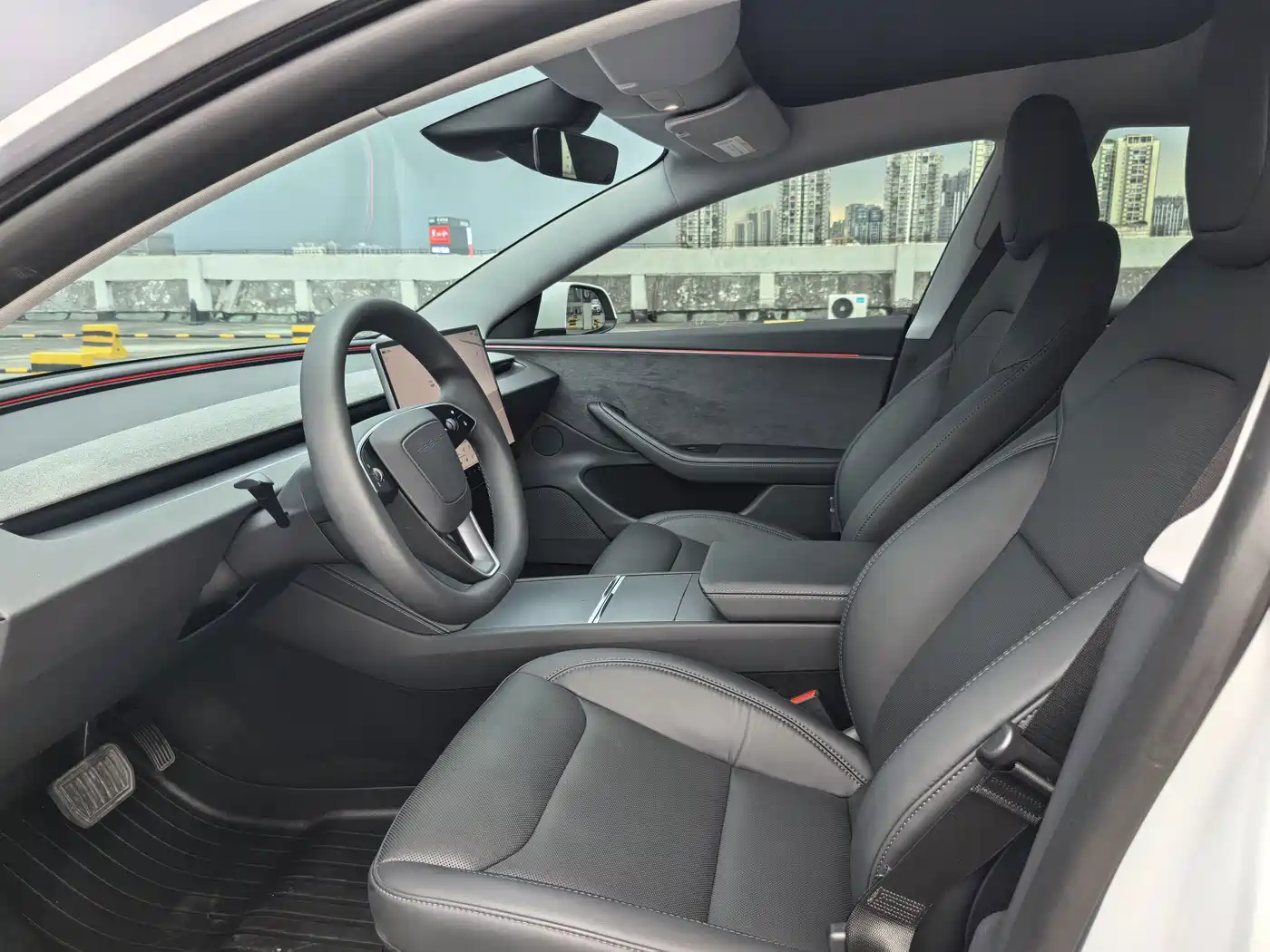 Photo 9 - Tesla Model 3