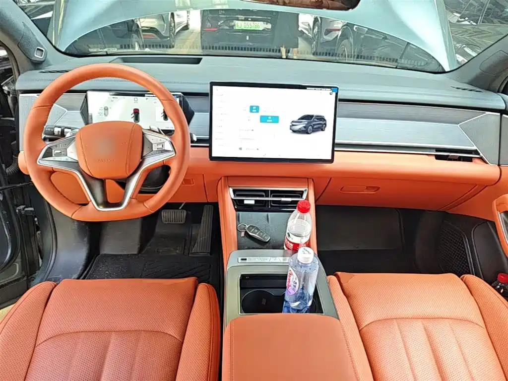 BYD Tang L 2025 DM 175KM Drone Player Edition фото 10