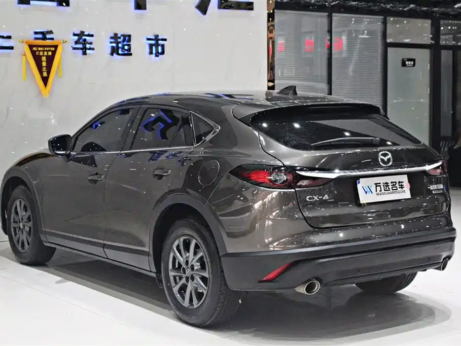 Mazda CX-4 2020 2.0L Auto 2WD Skyactiv-Vitality Edition фото 15