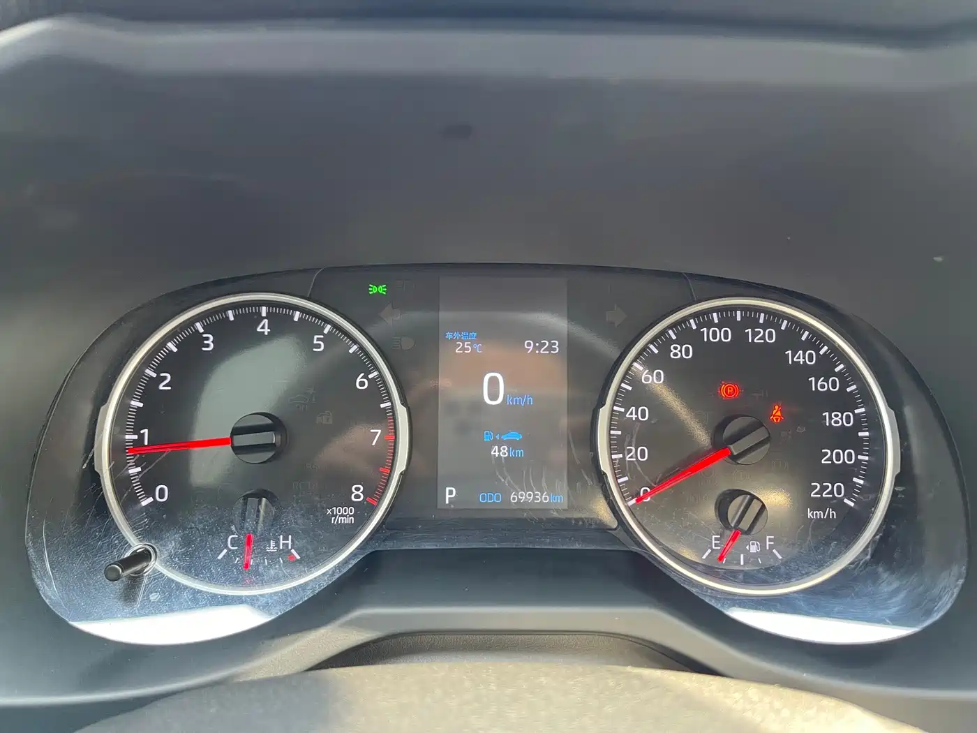 Toyota Wildlander 2022 2.0L CVT AWD Luxury Edition фото 23