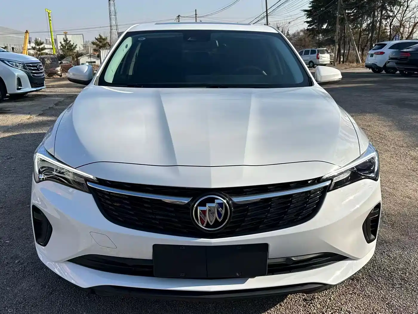 Buick Verano 2023 Pro Joy Edition фото 2