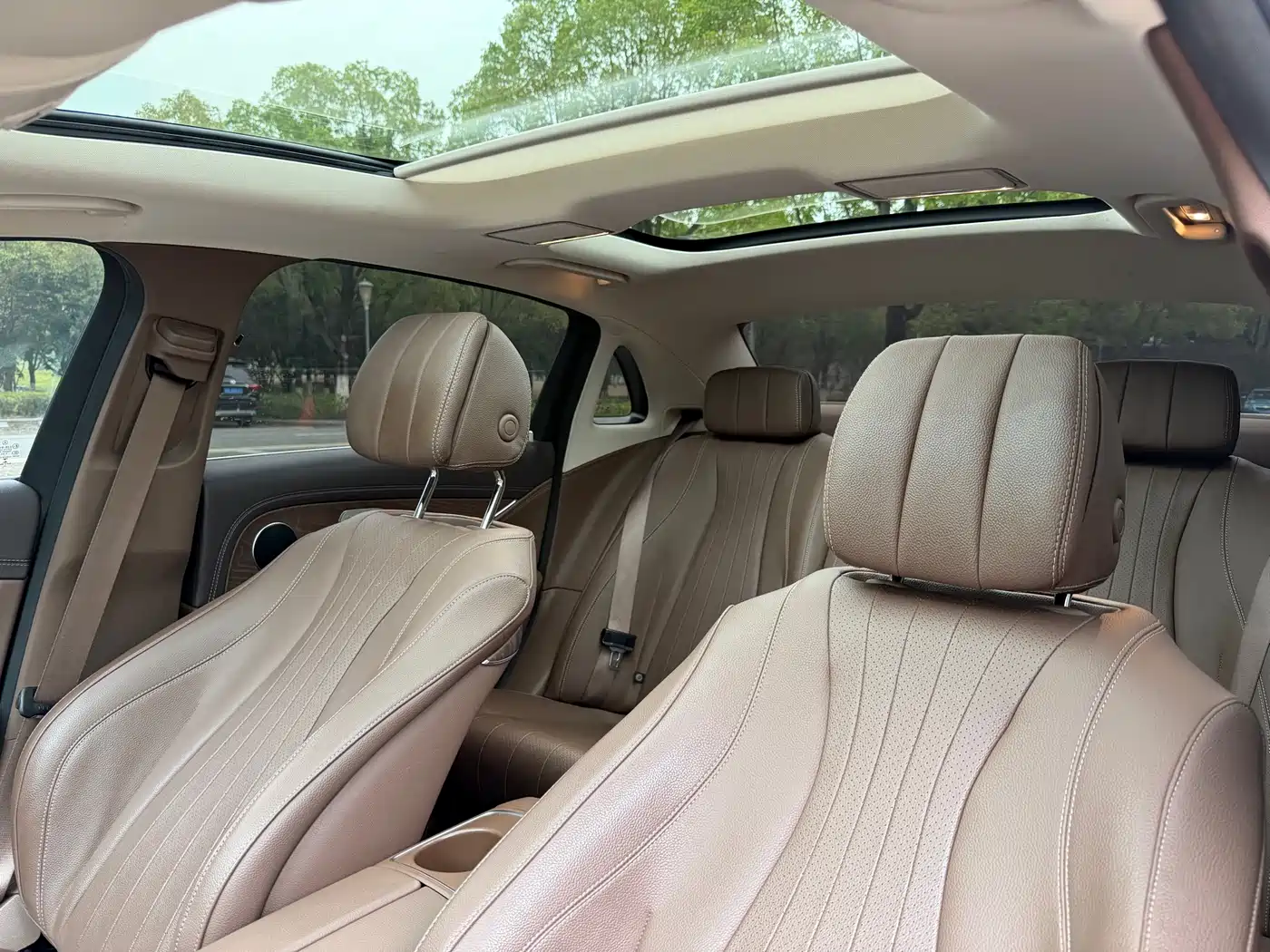 Mercedes-Benz E-Class 2020 Facelift E 300 L Sport Fashion фото 9