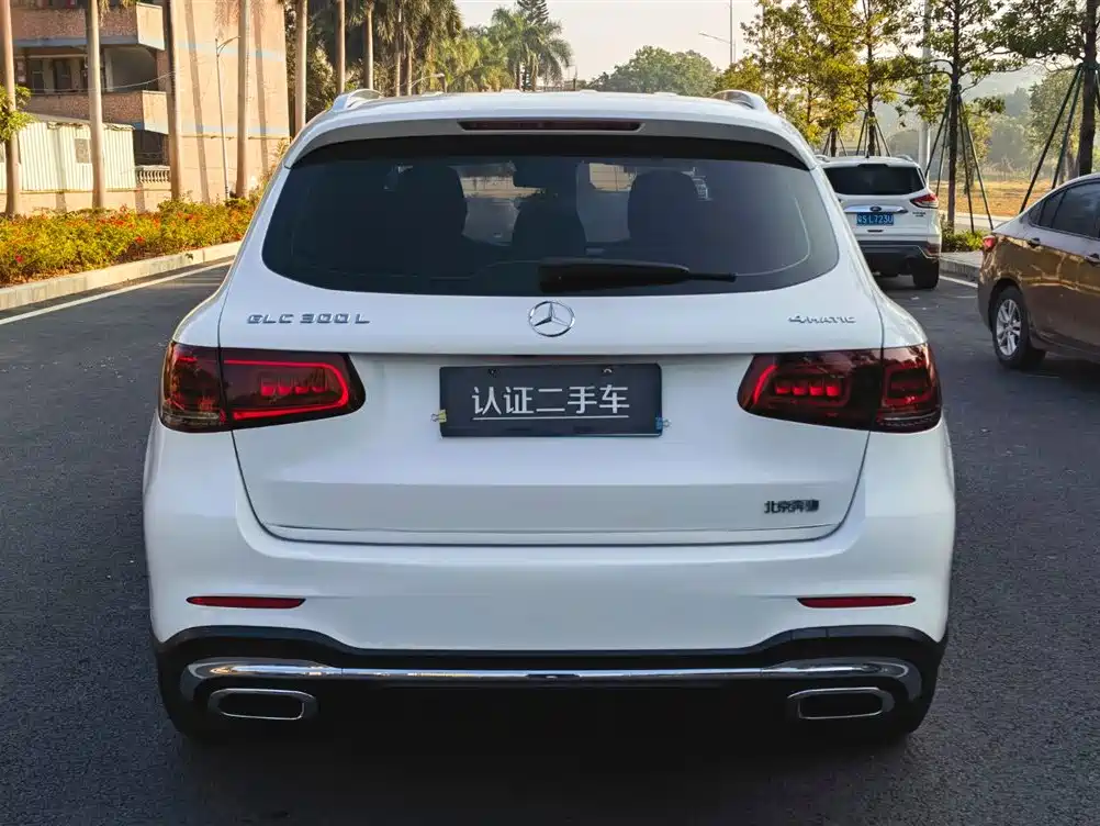 Mercedes-Benz GLC 2021 GLC 300 L 4MATIC Sporty фото 6