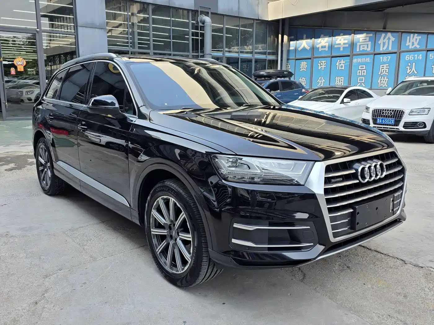 AUDI Q7