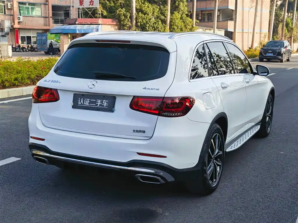 Mercedes-Benz GLC 2021 GLC 300 L 4MATIC Sporty фото 7