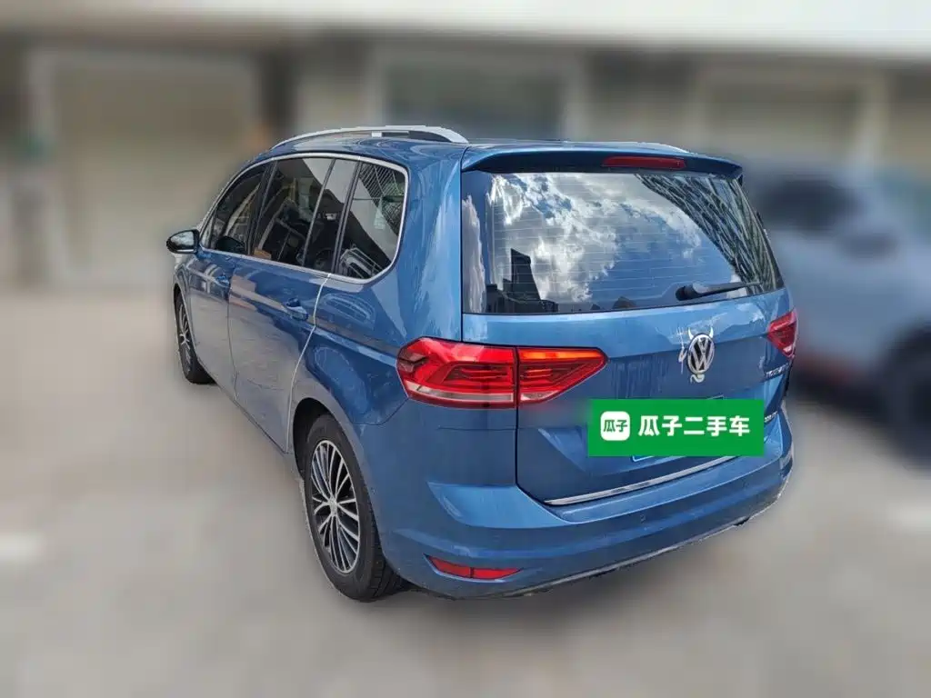 Volkswagen Touran 2016 2016 Touran L 330TSI DSG Luxury