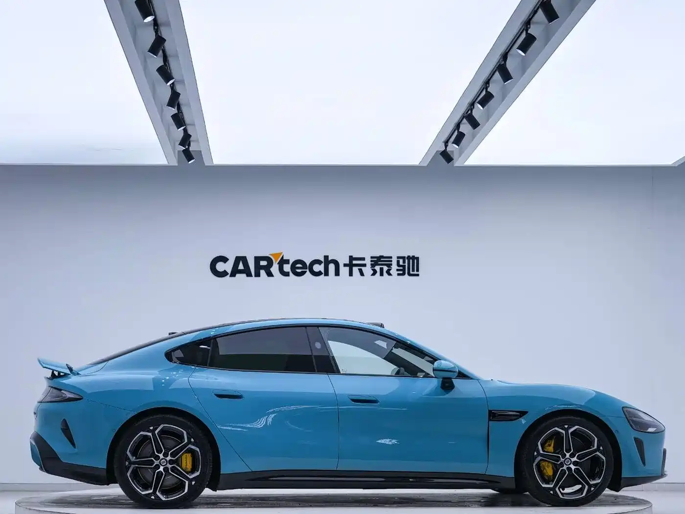 XIAOMI CAR XIAOMI SU7