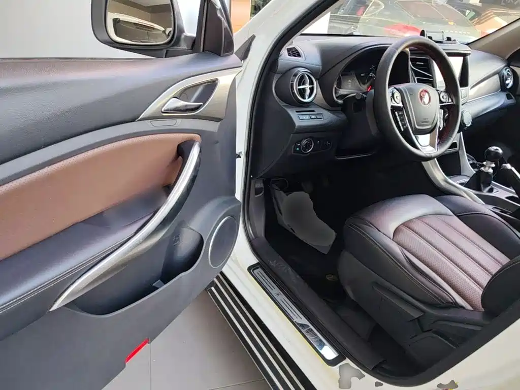 BYD Song 2018 2017 Ultimate Upgrade 1.5TI Manual Elite Model
