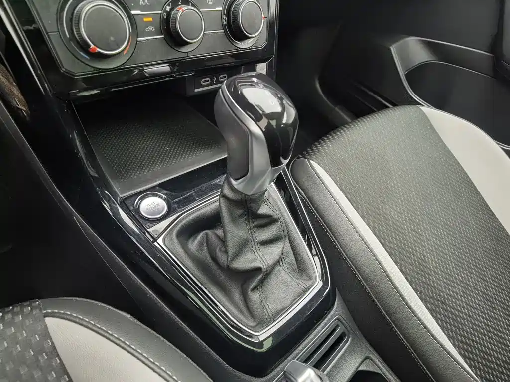 Volkswagen Tanying, миниатюра 13