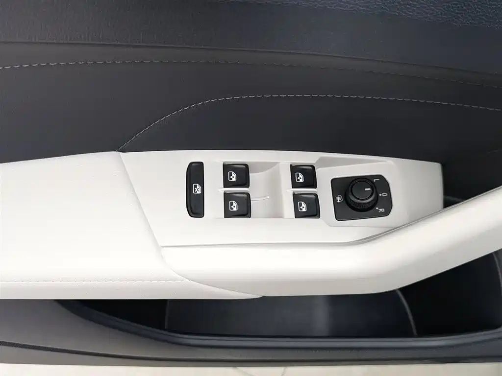 Volkswagen Tharu 2026 New Sharp 300TSI Aspiration Edition фото 9