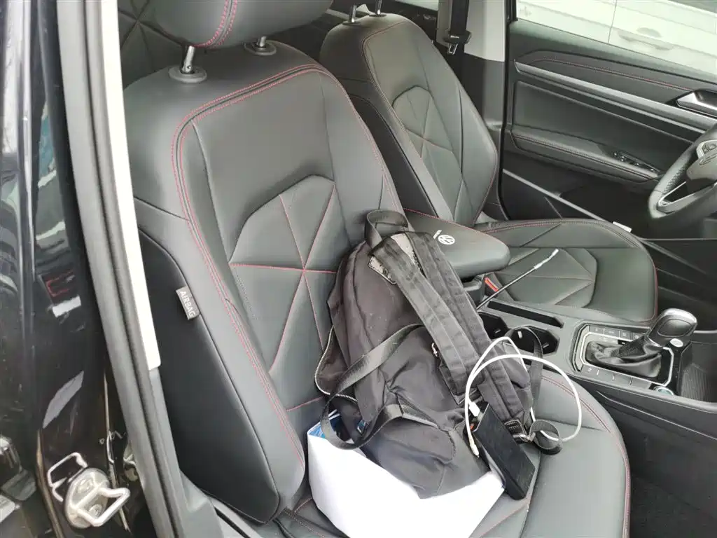 Volkswagen Lavida 2024 Model 300TSI DSG Starlight Leading Edition фото 20