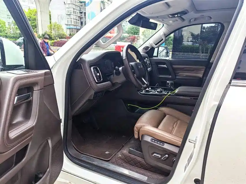 BAIC ORV Beijing Off-Road BJ60 2022 Model 2.0T 11th Edition 5-Seater фото 2