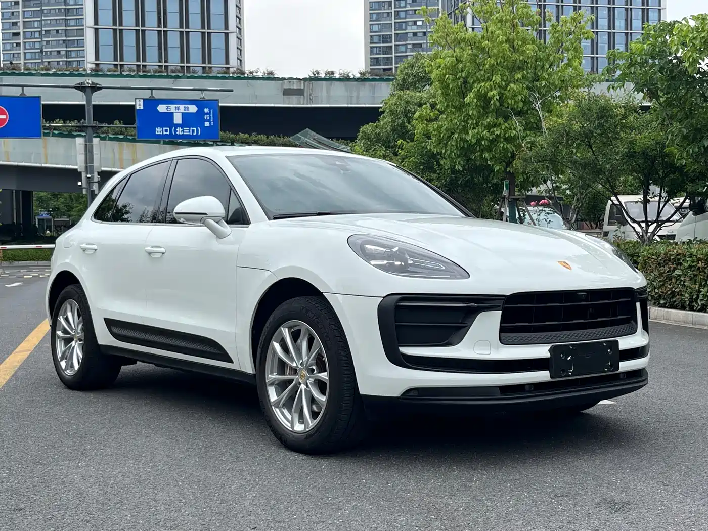 Porsche Macan 2022 Macan 2.0T фото 3