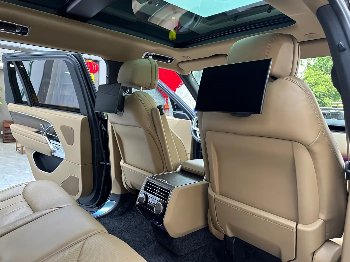 LAND ROVER RANGE ROVER
