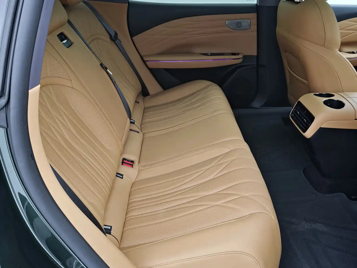 Geely Galaxy Galaxy Xingyao 8 2025 130km EM-P Starship Edition фото 10