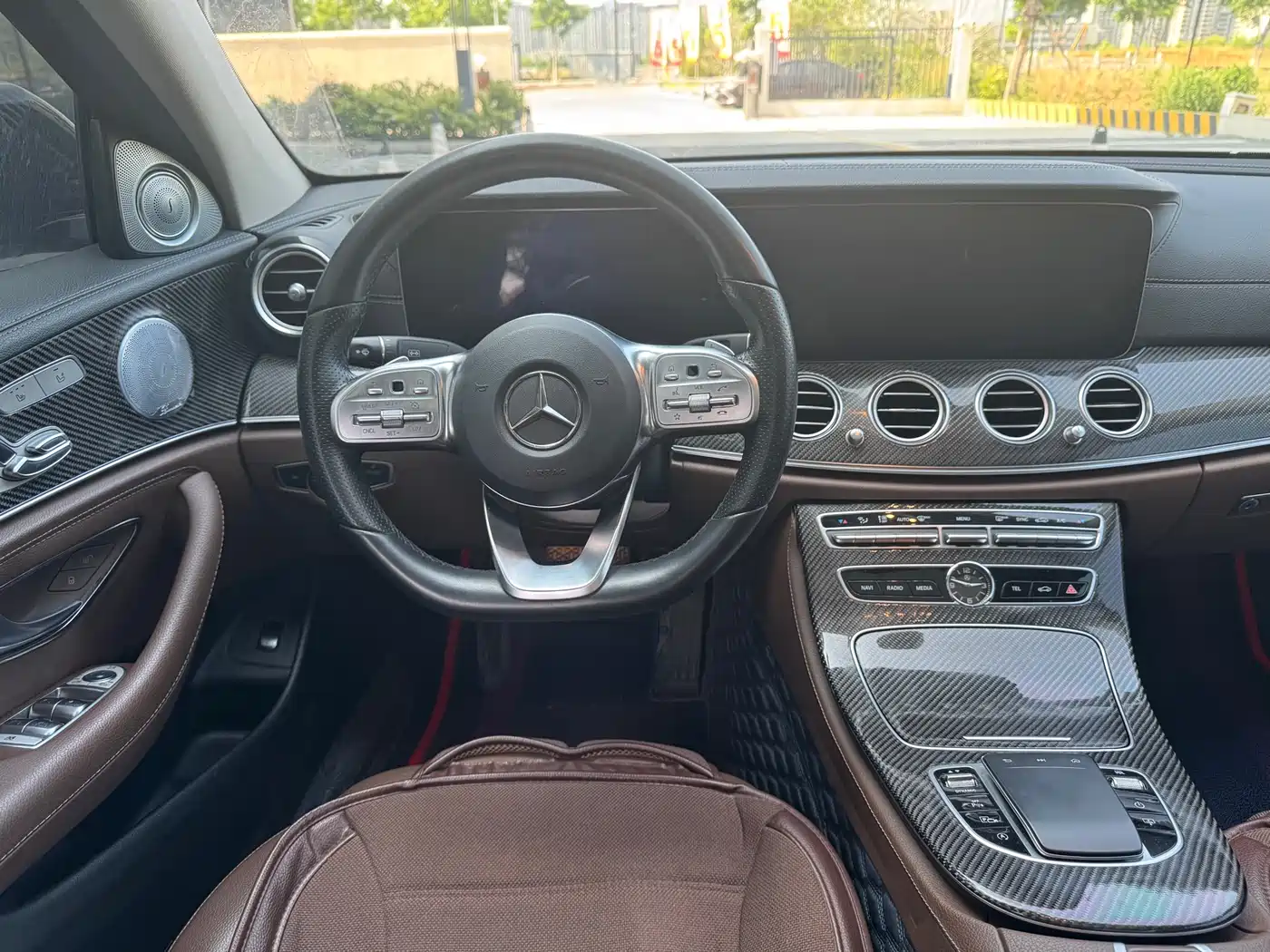 Mercedes-Benz E-Class 2019 E 300 L Sport Luxury фото 10
