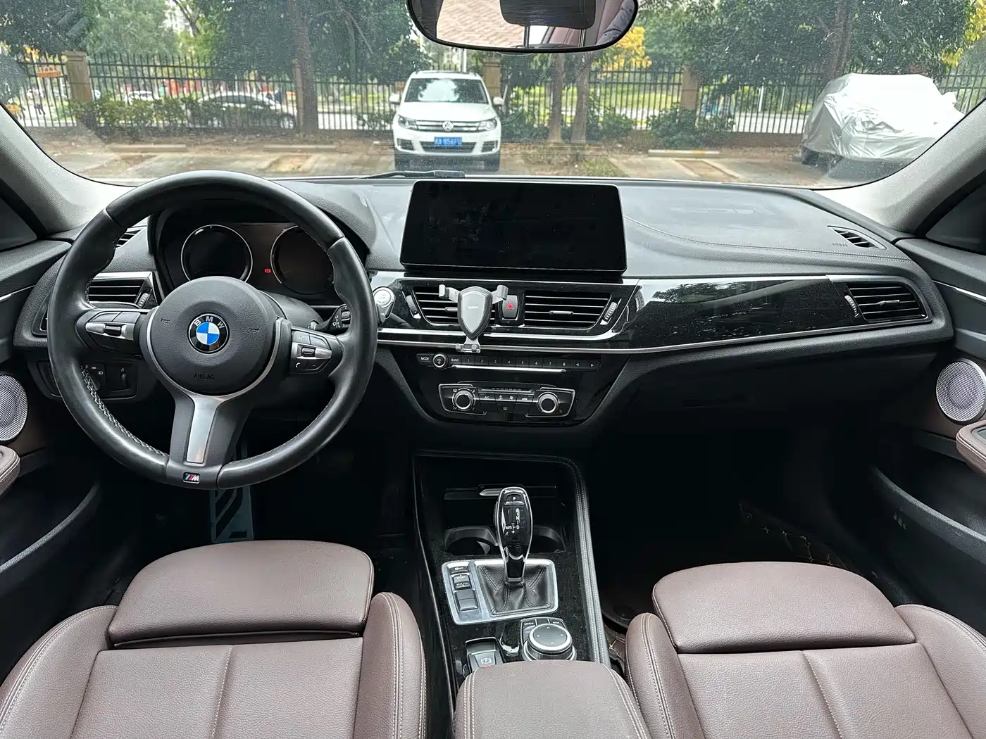 BMW 1 Series 2021 Facelift 120i M Sport Shadow Edition фото 6