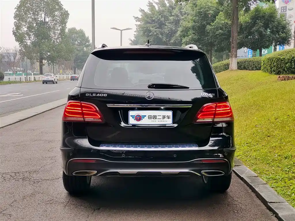 Mercedes-Benz GLE 2018 GLE 320 4MATIC Luxury Ultimate Edition фото 5
