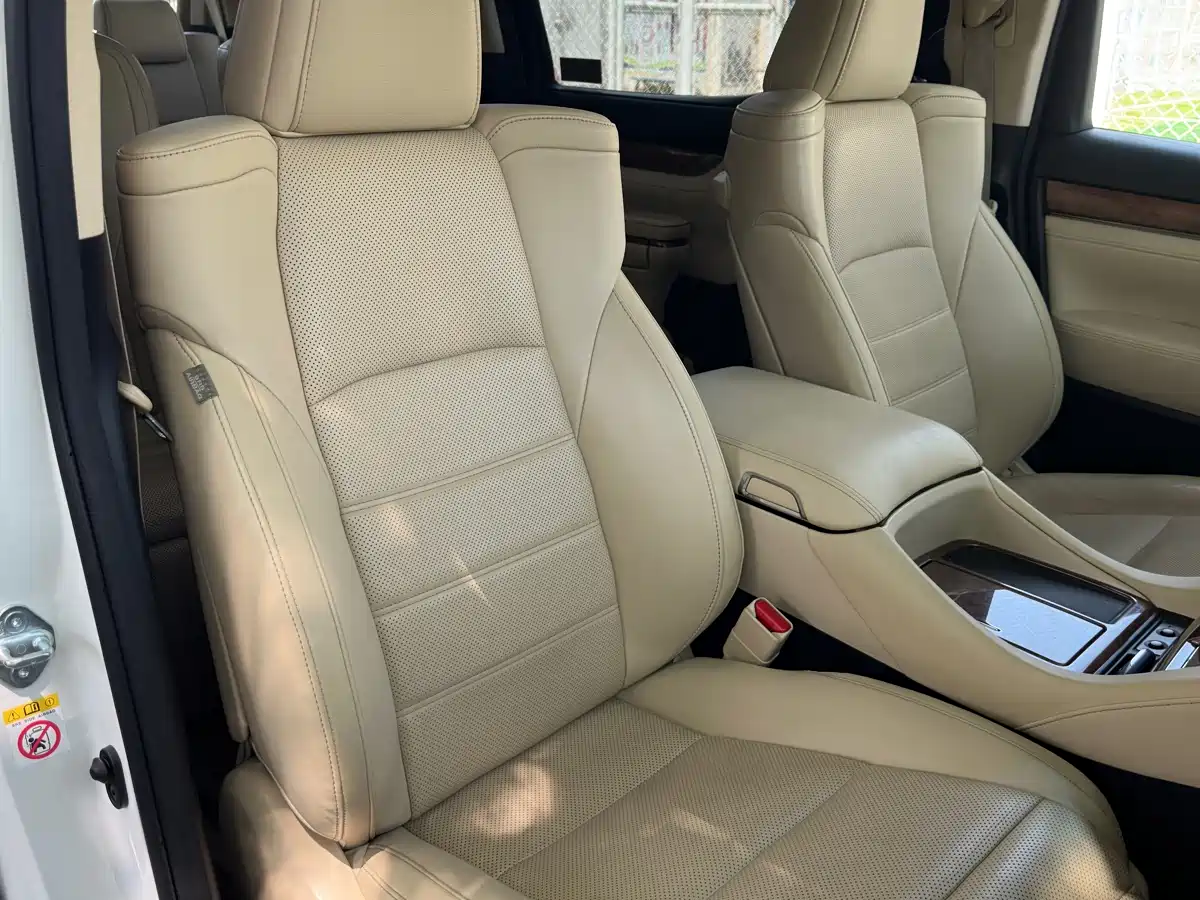 Toyota Alphard 2018 3.5L Premium фото 14