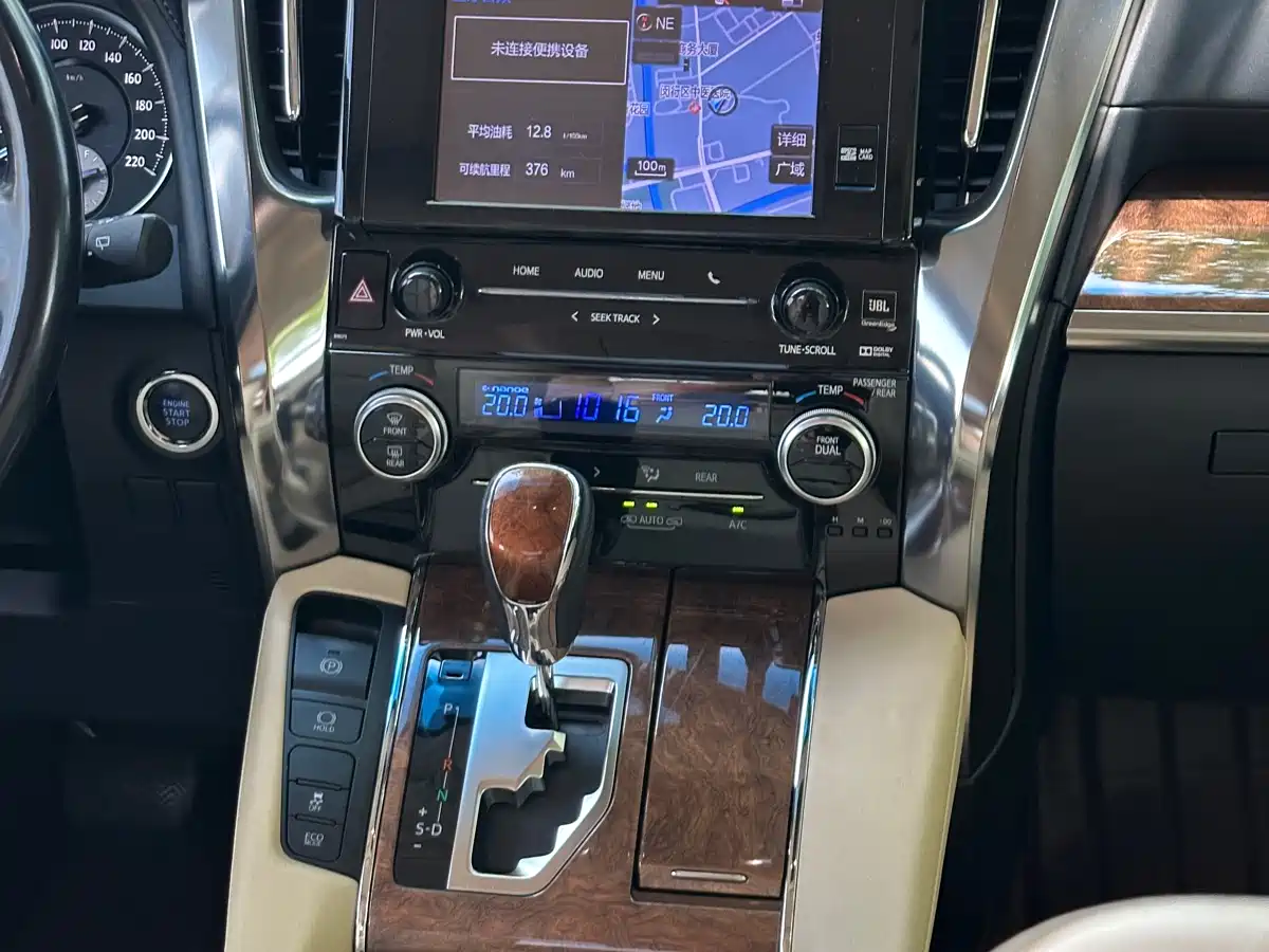 Toyota Alphard 2018 3.5L Premium фото 20