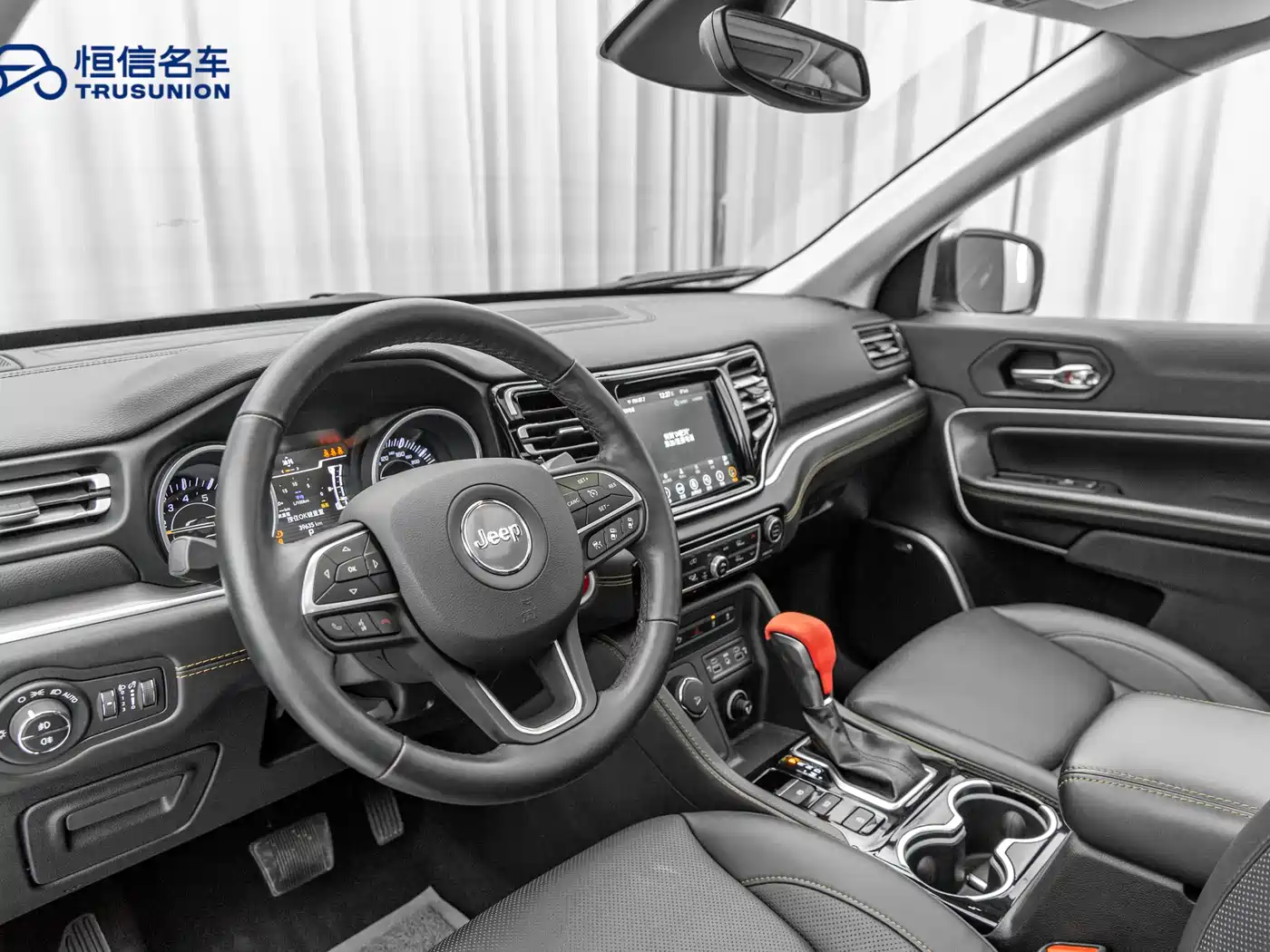JEEP GRAND COMMANDER