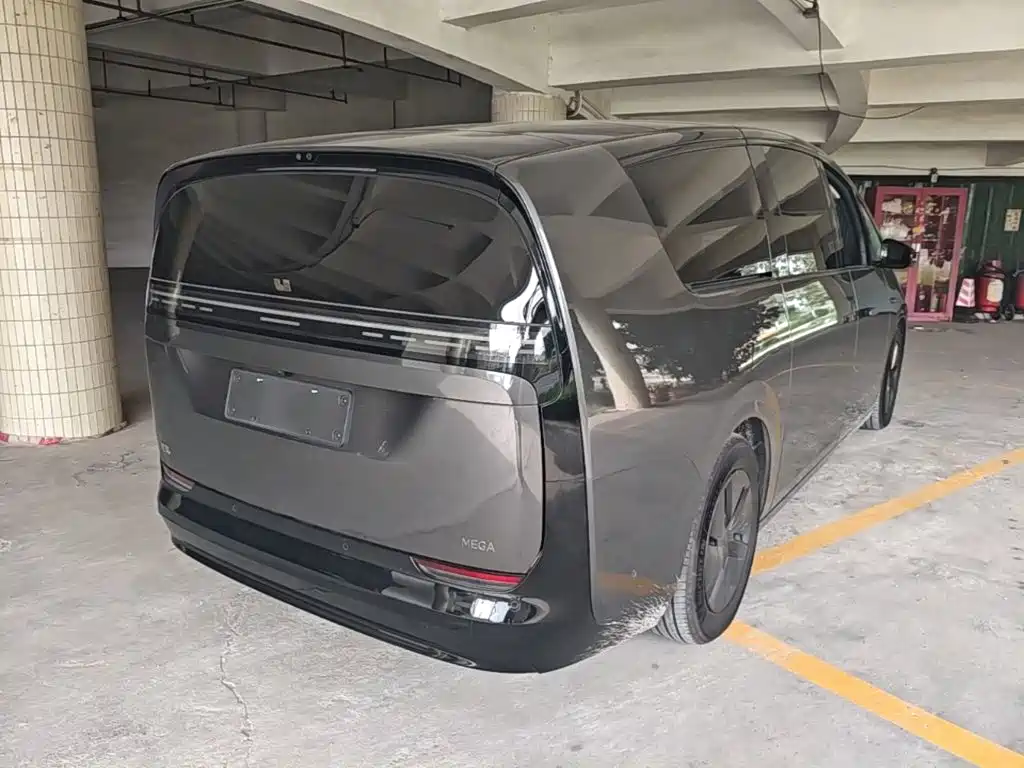Li Auto MEGA 2024 2024 Ultra