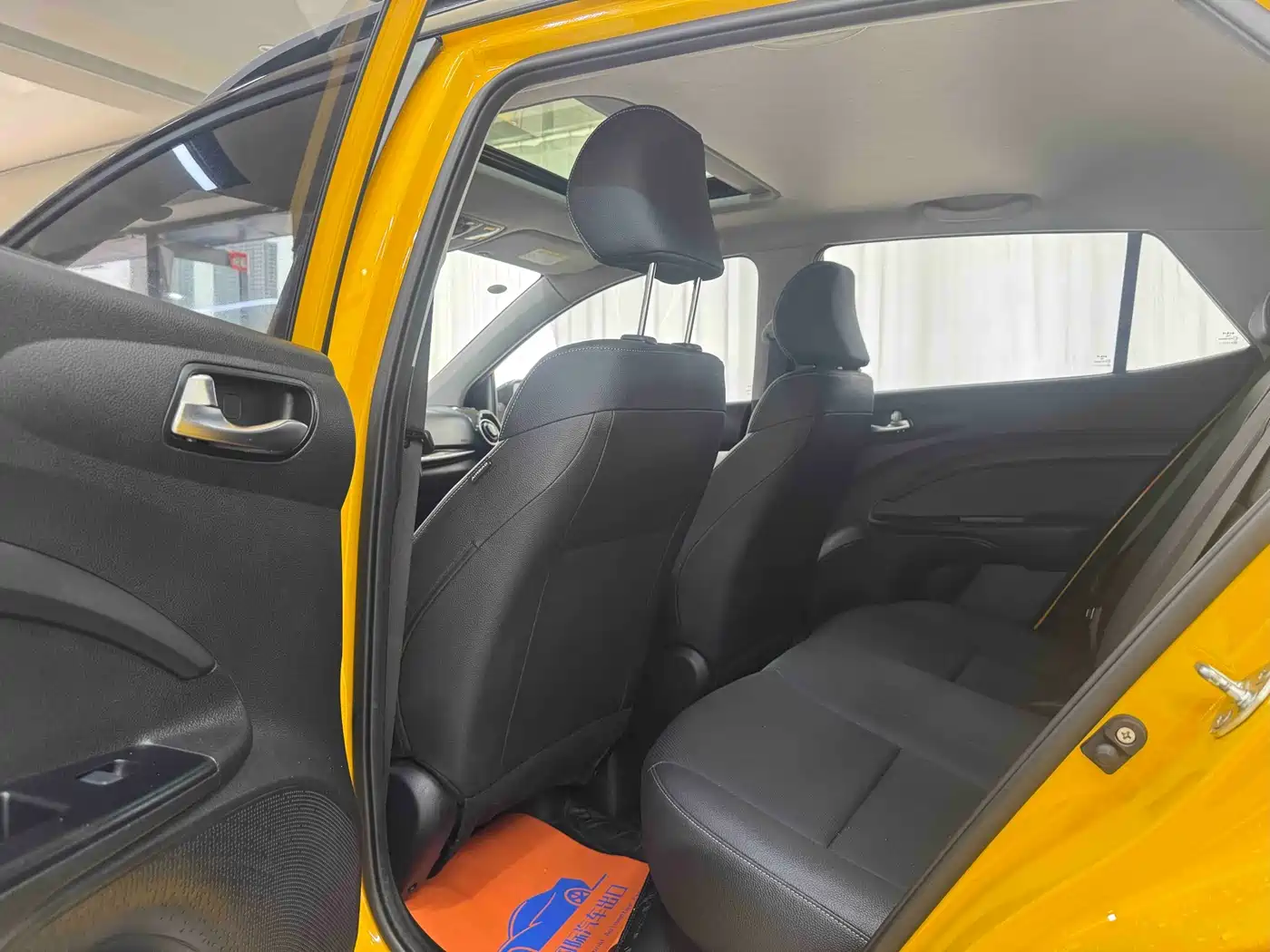 Kia KX1 2021 1.4L CVT Fun Sunroof Version фото 8