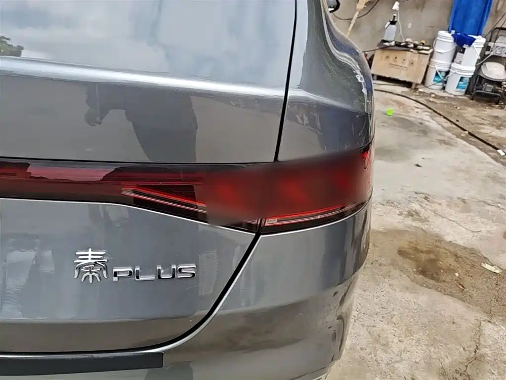 BYD Qin PLUS 2021 DM-i 55KM Flagship фото 8
