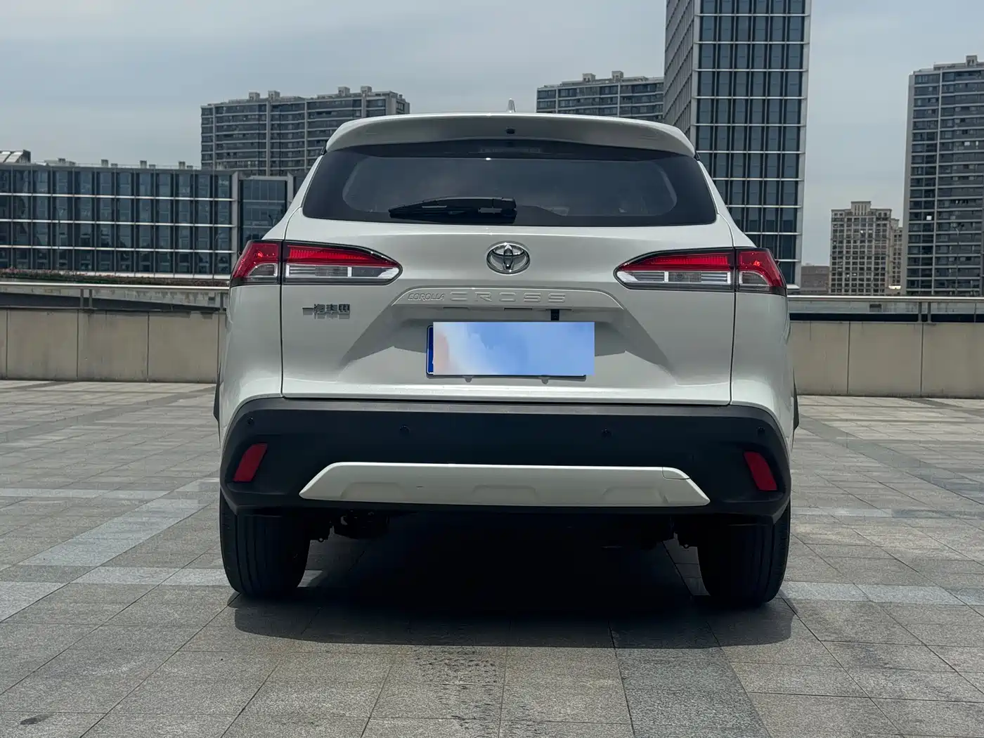 Toyota Corolla Cross 2024 Model 2.0L Pioneer Edition фото 6