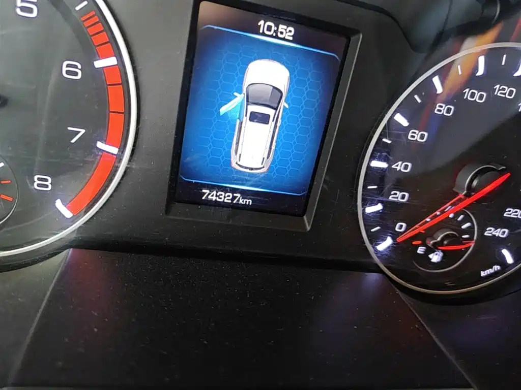 Haval H6 2018 Red Label Sport 1.5T Manual 2WD Elite фото 5