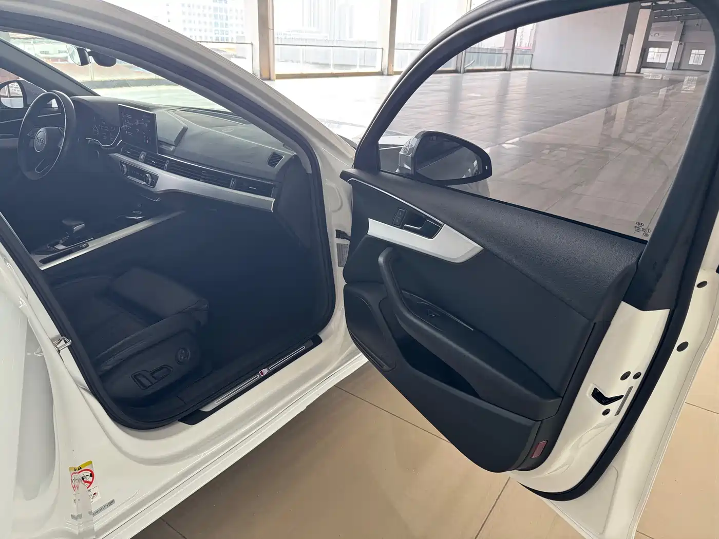 Audi A4L 2020 40 TFSI Fashion Dynamic Edition фото 13