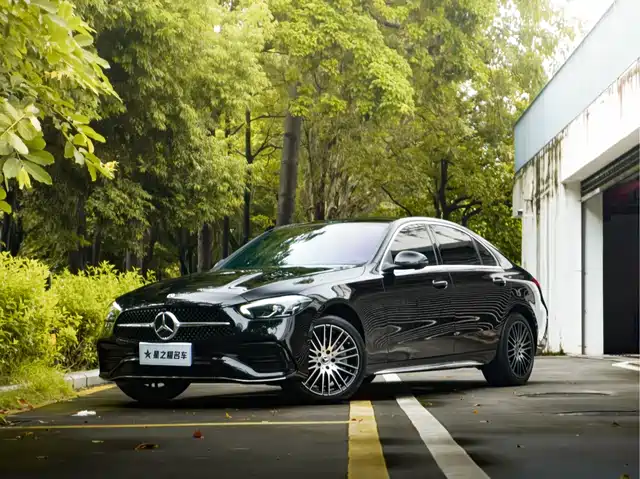 Mercedes-Benz C-Class 2022