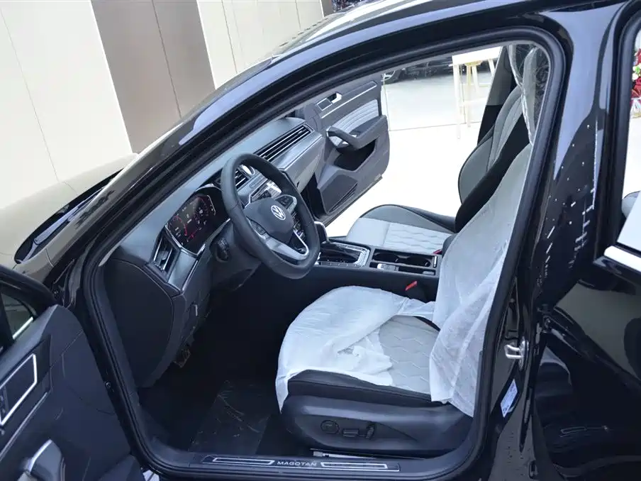 Volkswagen Magotan 2026 Model 30 Million Special Selection 380TSI DSG Luxury фото 4