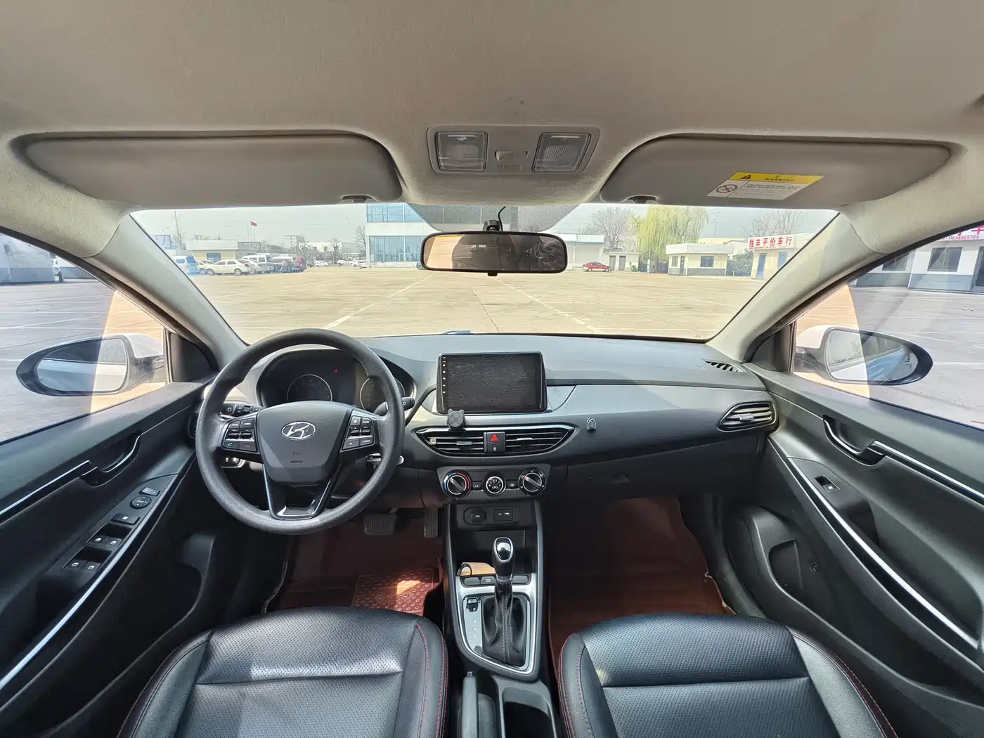 Hyundai Elantra 2020 1.6L Auto GL Pleasing Edition фото 8
