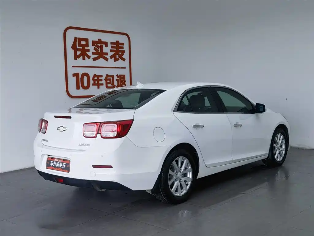 Chevrolet Malibu 2013 2.4L Automatic Luxury Edition фото 2