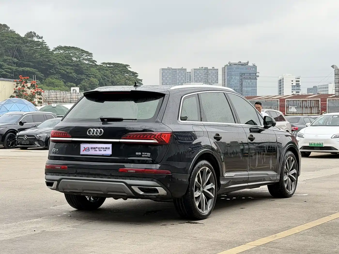 AUDI Q7