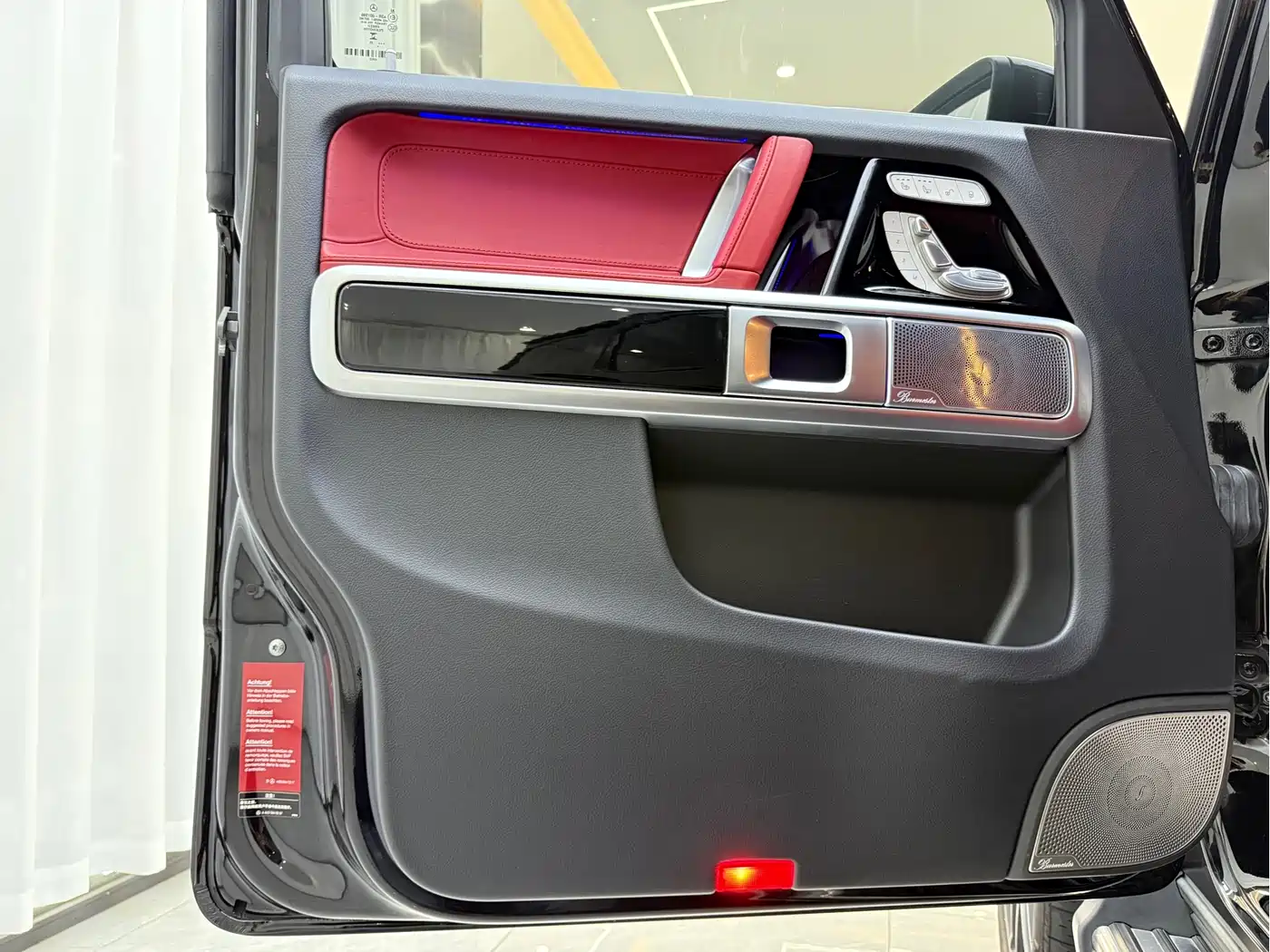 Mercedes-Benz G-Class AMG 2023 AMG G 63 фото 3